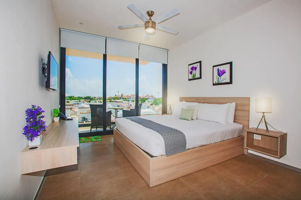 Klr The City Condos Playa del Carmen